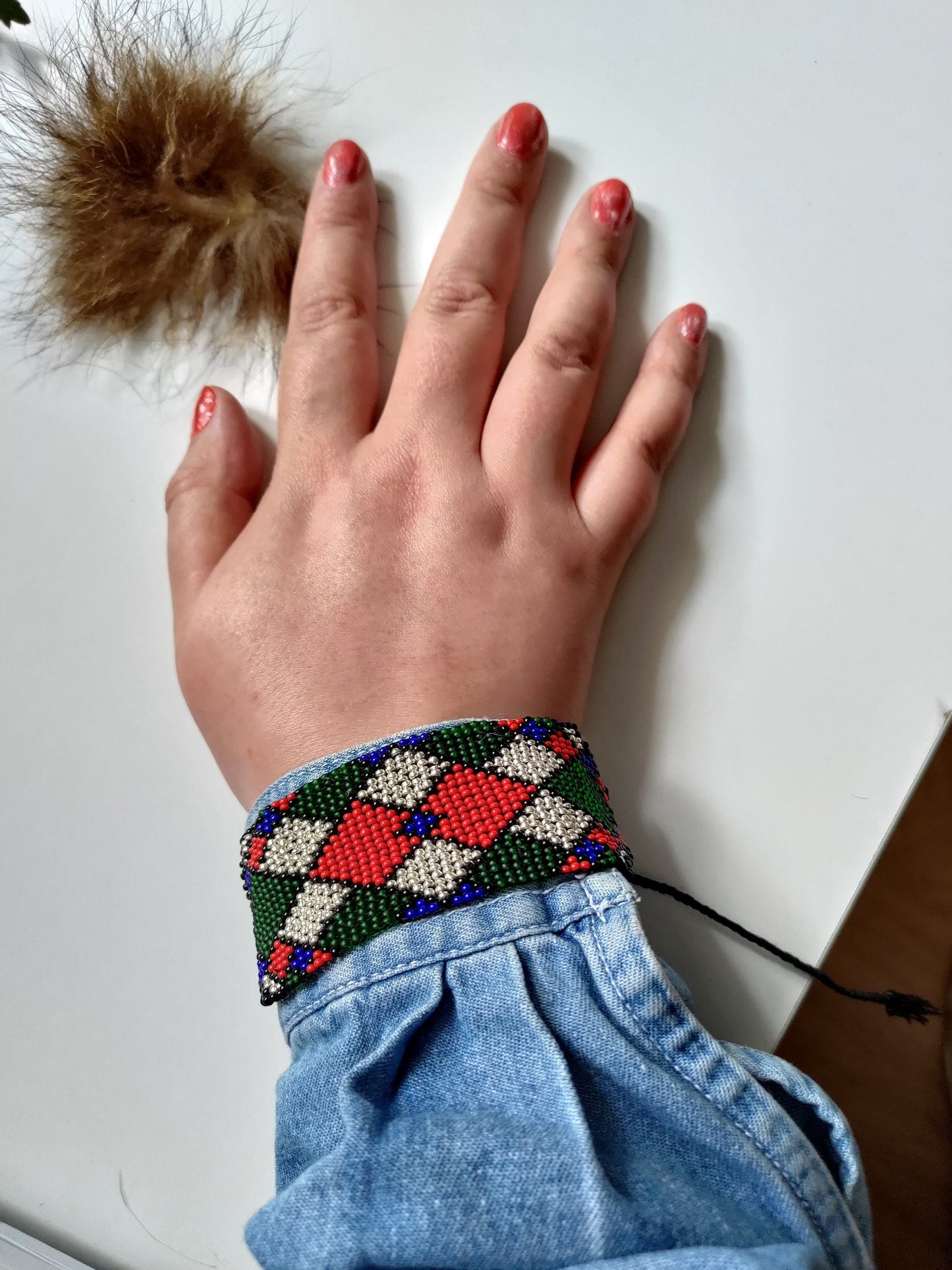 Chunky Beaded Bracelet in Silver, Red, Green, Blue - Geometric Design